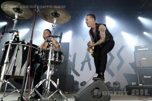 SLAVES - 2018-06-17 - BRETIGNY-SUR-ORGE - Base Aerienne 217 - Warbird Stage - 